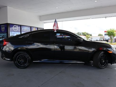 Used 2021 Honda Civic LX image 5