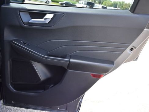 Used 2023 Ford Escape Platinum AWD/4WD image 42