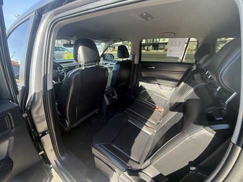 Used 2022 Volkswagen Atlas SE AWD/4WD image 13
