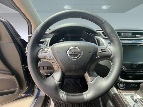 Used 2019 Nissan Murano Platinum FWD image 16