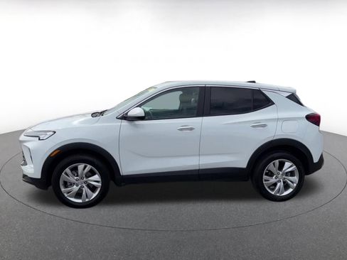 Used 2025 Buick Encore GX Preferred image 9