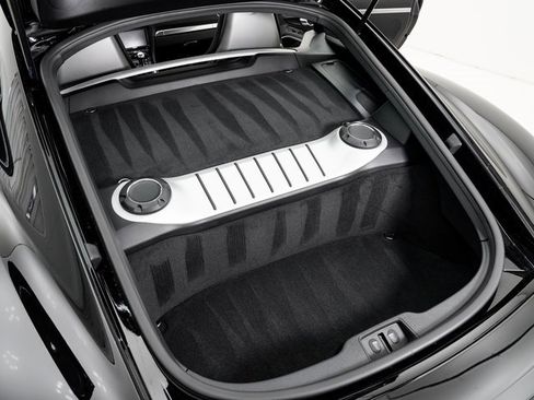 Used 2016 Porsche Cayman image 23