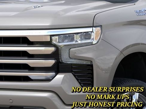 New 2026 Chevrolet Silverado 1500 High Country AWD/4WD image 10