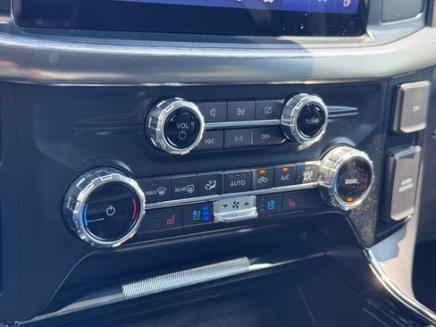 Used 2022 Ford F150 Lariat AWD/4WD image 14