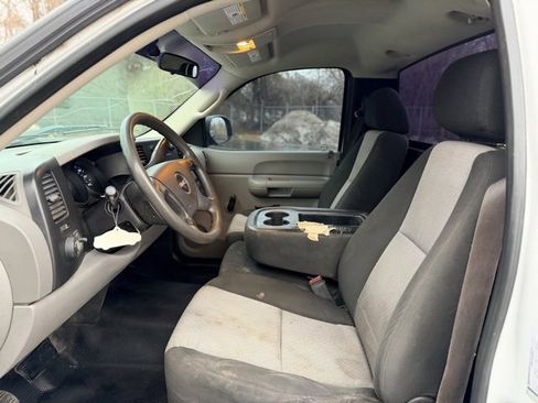 Used 2009 GMC Sierra 1500 W/T image 5