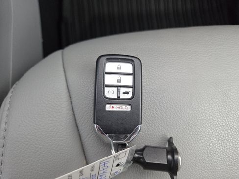 Used 2022 Honda Pilot EX-L image 34