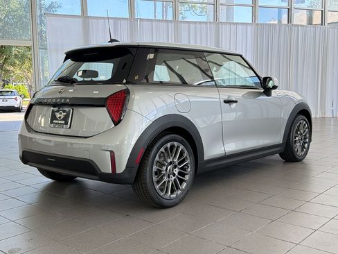 New 2026 MINI Cooper 2-Door Hardtop FWD image 9