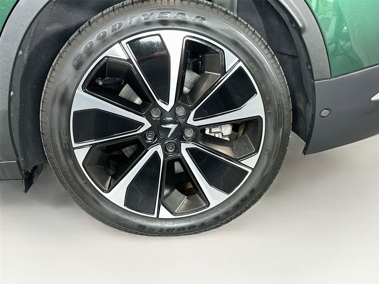 Used 2024 VinFast VF 8 Plus AWD/4WD image 36