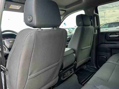 Used 2026 Chevrolet Silverado 1500 Custom RWD image 14
