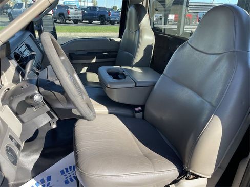 Used 2008 Ford F350 XL image 7