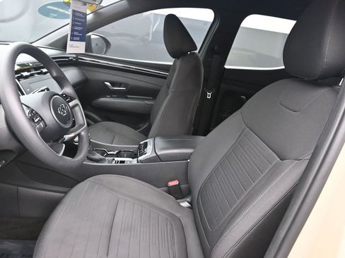 Certified 2024 Hyundai Santa Cruz SEL image 12