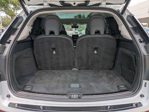 Used 2025 Volvo EX90 Ultra w/ Protection Package Premier AWD/4WD image 13