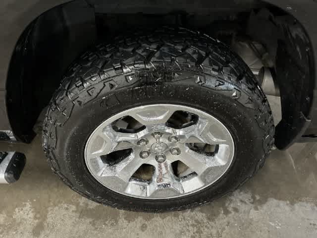 Used 2019 RAM 1500 Big Horn AWD/4WD image 12