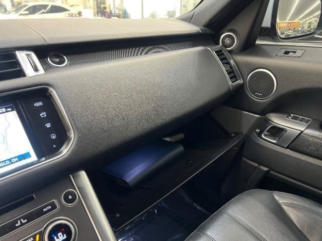 Used 2016 Land Rover Range Rover Sport SE AWD/4WD image 25