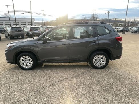 Used 2021 Subaru Forester image 7