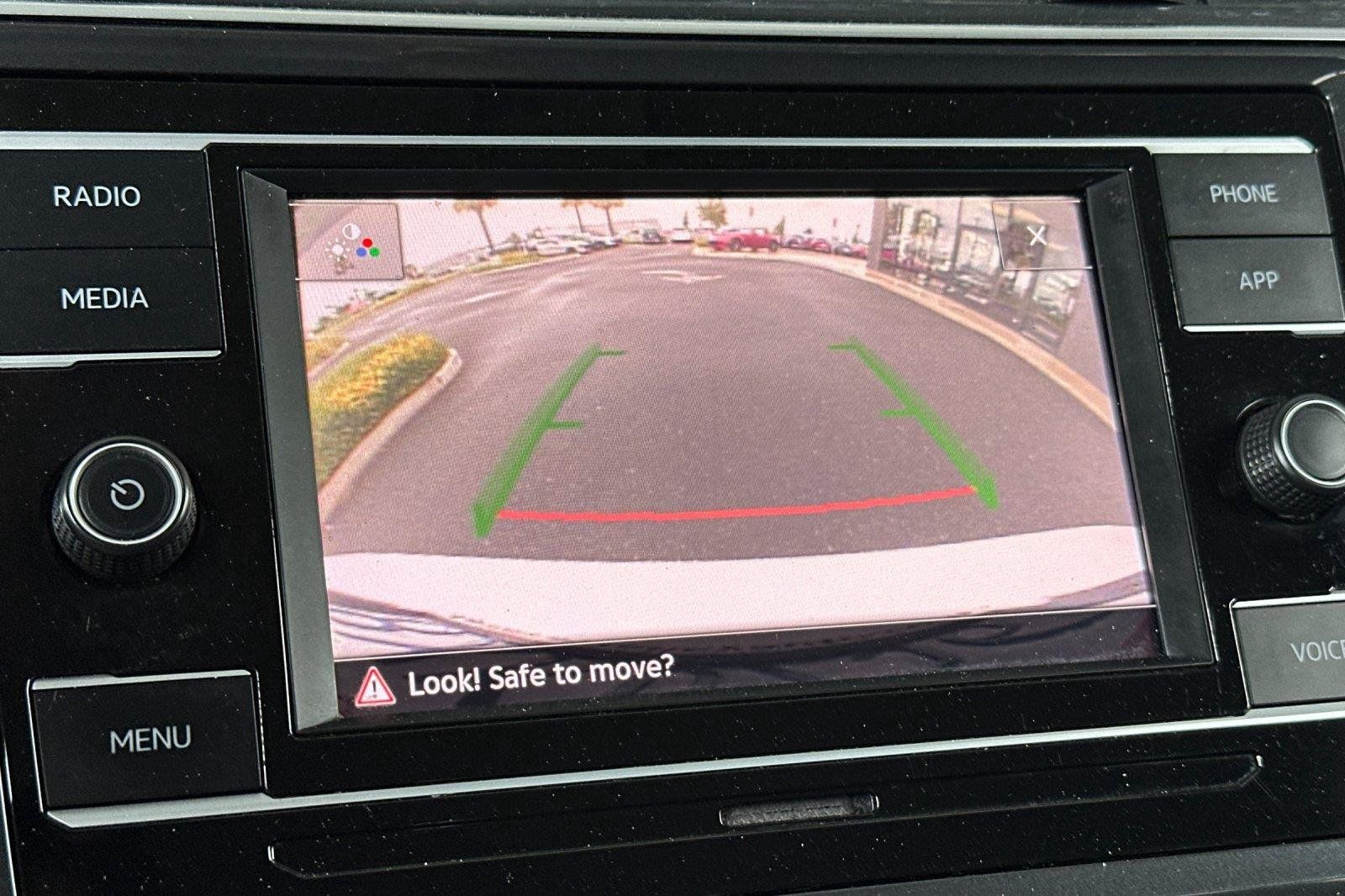 Certified 2021 Volkswagen Tiguan S FWD image 19