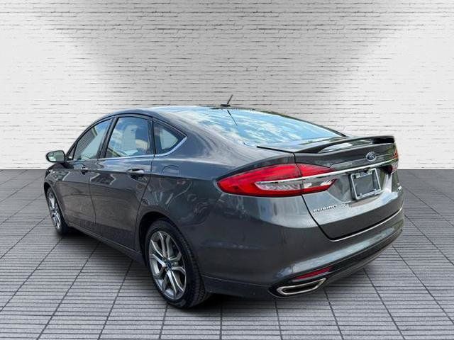 Used 2017 Ford Fusion SE w/ Equipment Group 201A AWD/4WD image 2