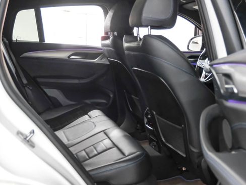 Used 2019 BMW X4 M40i w/ Executive Package image 32