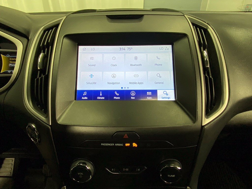 Used 2020 Ford Edge SEL w/ Convenience Package AWD/4WD image 23