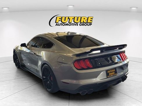 Certified 2020 Ford Mustang Shelby GT500 w/ Technology Package RWD image 4
