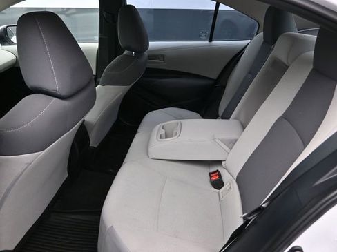 Certified 2022 Toyota Corolla LE image 19