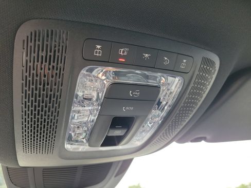 Used 2025 Mercedes-Benz GLS 450 4MATIC image 20