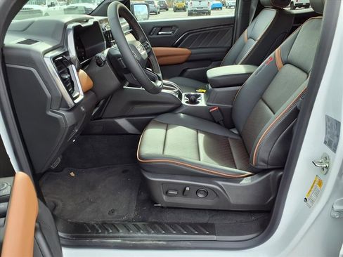 Used 2026 GMC Canyon AT4 w/ AT4 Premium Package image 21