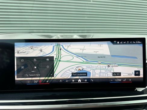 Used 2026 BMW ALPINA XB7 AWD/4WD image 31