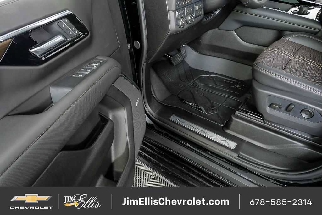 New 2026 Chevrolet Tahoe High Country w/ Sun And Tow Package AWD/4WD image 10