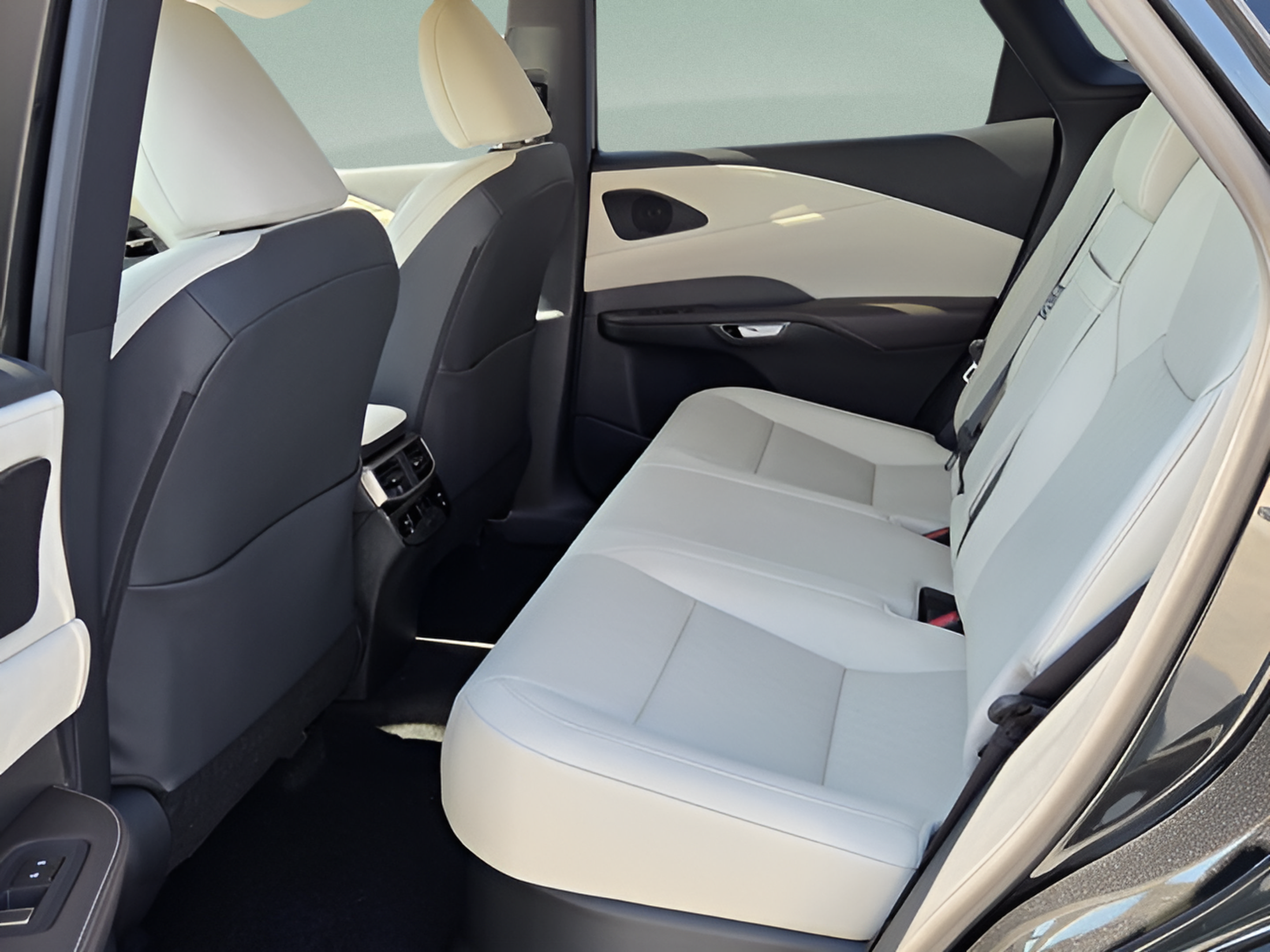 New 2026 Lexus RX 350 FWD image 13