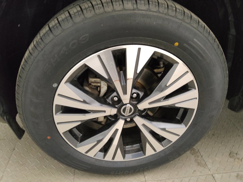 Used 2021 Nissan Rogue SV FWD image 31