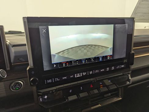Used 2025 GMC Hummer EV 2X AWD/4WD image 76