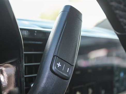 Used 2024 GMC Sierra 1500 SLT image 22