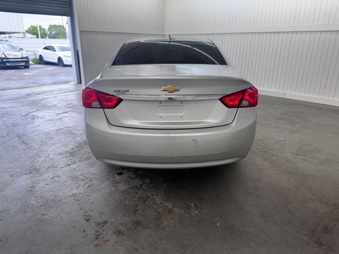 Used 2019 Chevrolet Impala LT image 6
