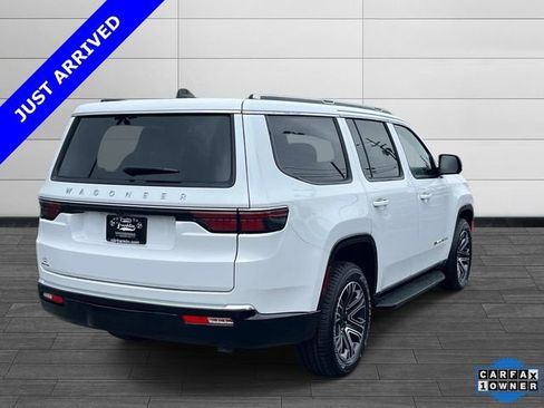 Certified 2024 Jeep Wagoneer 2WD w/ Premium Group I image 4