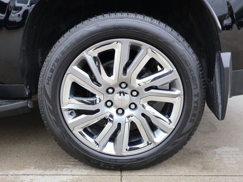 Used 2021 GMC Yukon XL SLT w/ SLT Premium Package AWD/4WD image 52
