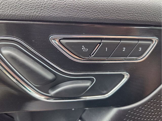 Used 2024 Lincoln Corsair Reserve FWD image 35