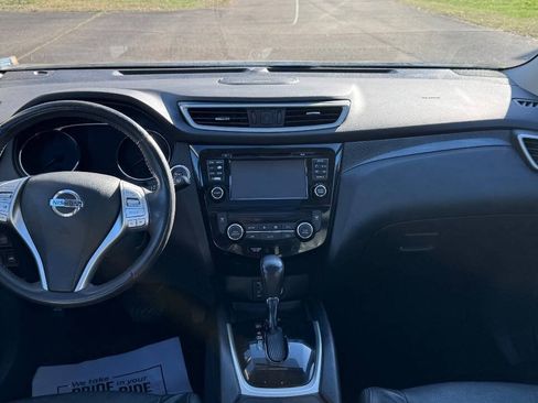 Used 2016 Nissan Rogue SL w/ SL Premium Package AWD/4WD image 12