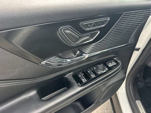 Certified 2022 Lincoln Corsair AWD w/ Premium Package image 18