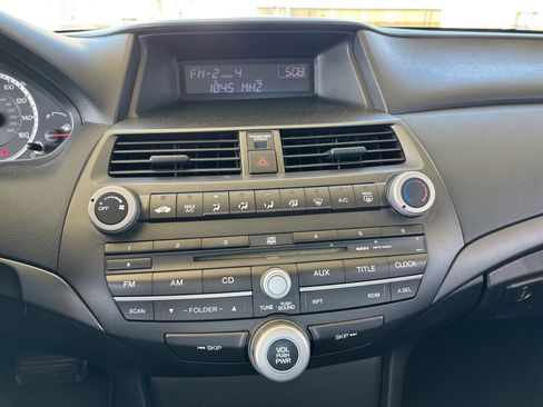 Used 2009 Honda Accord LX-P image 26