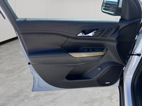 Used 2019 GMC Acadia Denali w/ LPO, Floor Liner Package FWD image 26