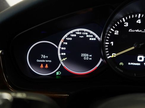 Used 2023 Porsche Panamera Turbo S image 96
