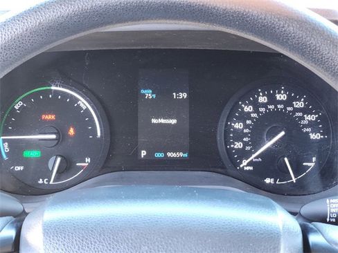 Certified 2022 Toyota Sienna LE image 13