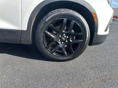 Used 2020 Chevrolet Blazer LT image 13