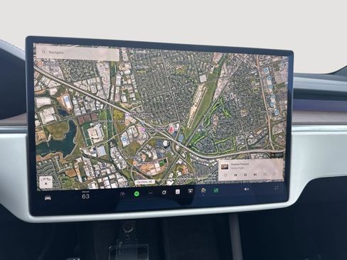 Used 2022 Tesla Model X AWD/4WD image 17