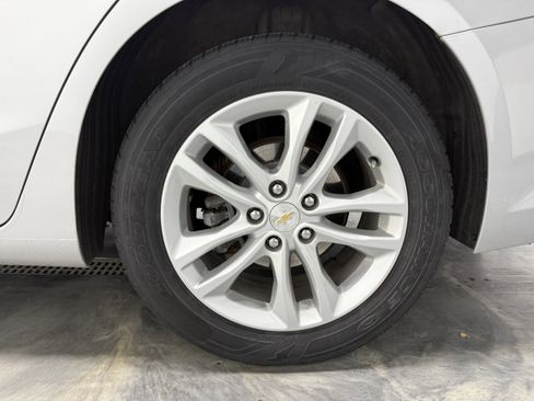 Used 2018 Chevrolet Malibu LT image 26