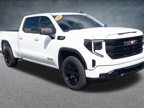 Used 2022 GMC Sierra 1500 Elevation w/ Max Trailering Package image 3