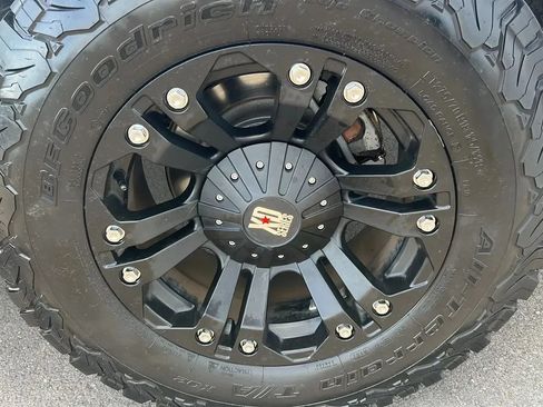 Used 2013 Ford F150 XLT w/ Luxury Equipment Group AWD/4WD image 12