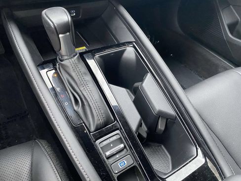 Used 2023 Honda Accord Touring image 28
