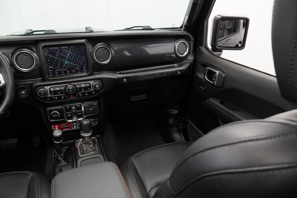 Certified 2023 Jeep Wrangler Unlimited Rubicon 392 w/ Trailer Tow Package AWD/4WD image 18